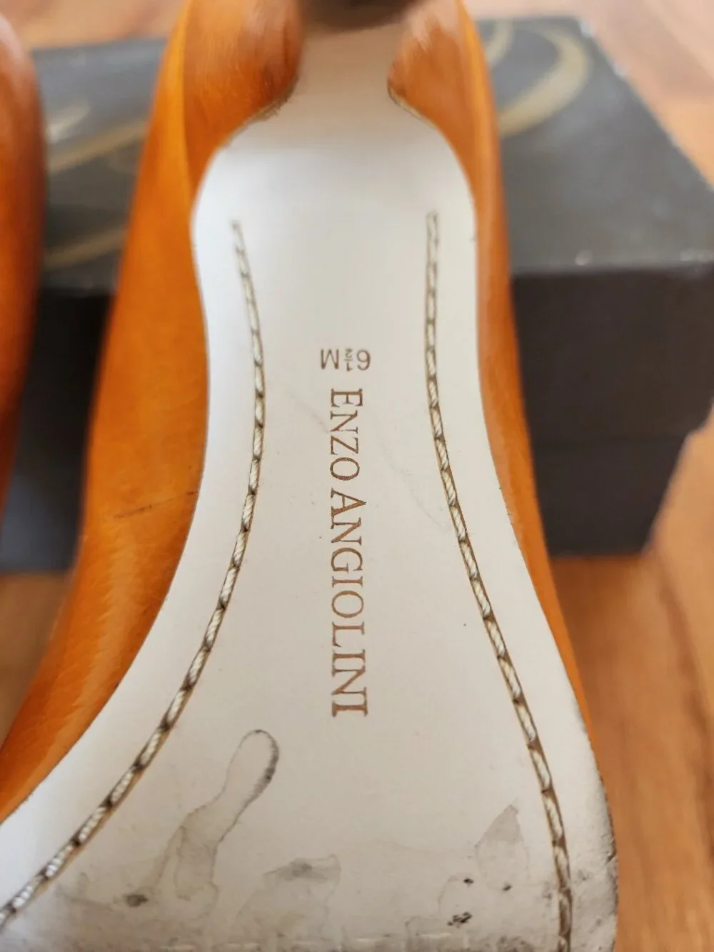 Enzo Angiolini 